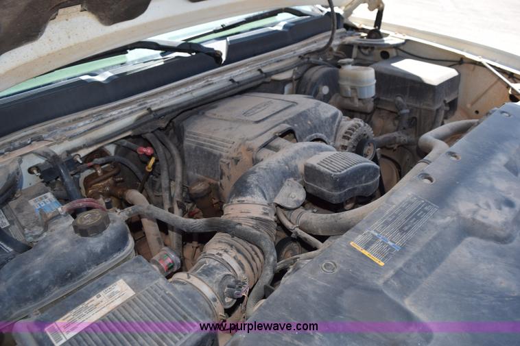 image for item L5978 2007 Chevrolet Silverado 1500 Ext. Cab pickup truck