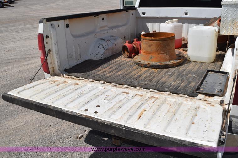 image for item L5978 2007 Chevrolet Silverado 1500 Ext. Cab pickup truck