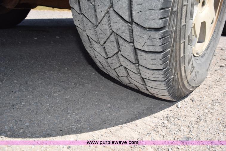 image for item L5978 2007 Chevrolet Silverado 1500 Ext. Cab pickup truck