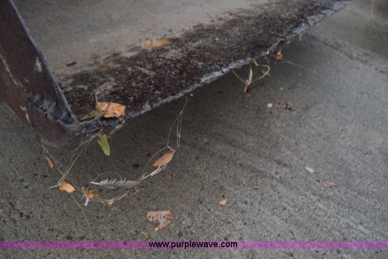 image for item L5998 Case 380 tractor