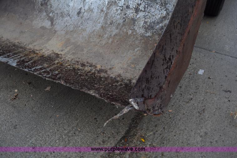 image for item L5998 Case 380 tractor