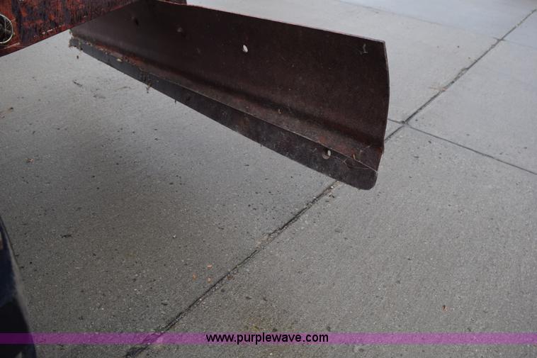 image for item L5998 Case 380 tractor