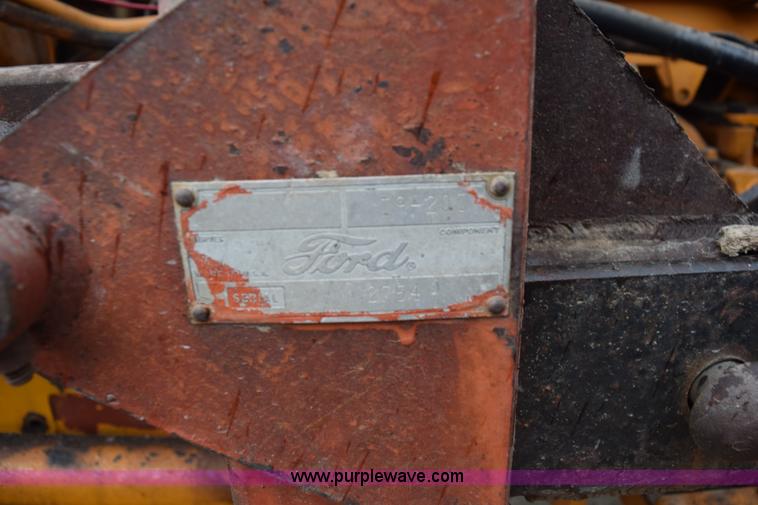 image for item L5998 Case 380 tractor