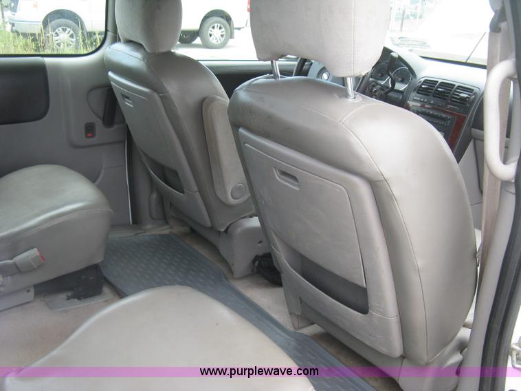 image for item L6319 2006 Chevrolet Uplander EXT LS van