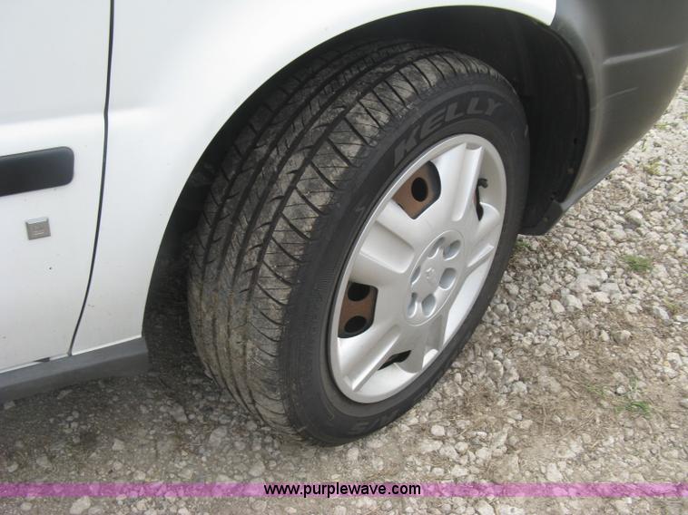 image for item L6319 2006 Chevrolet Uplander EXT LS van