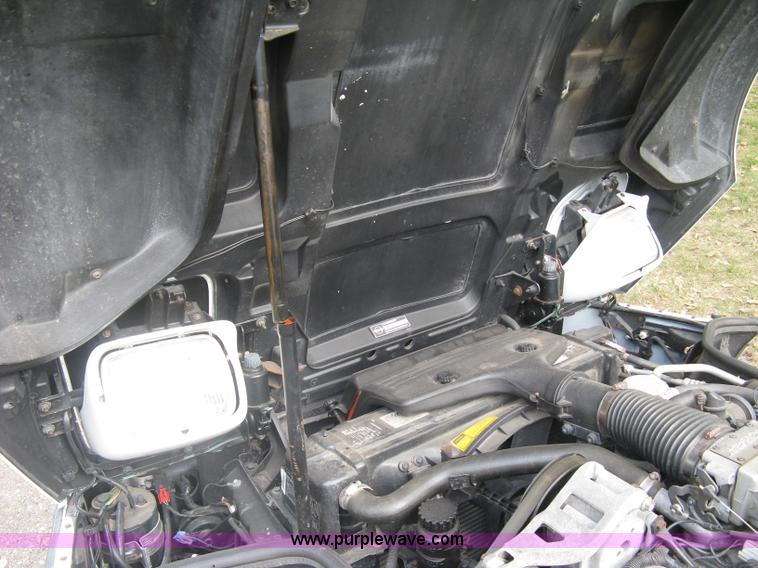 image for item L6368 1989 Chevrolet Corvette convertible