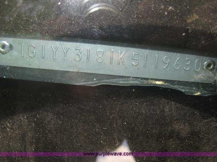 image for item L6368 1989 Chevrolet Corvette convertible