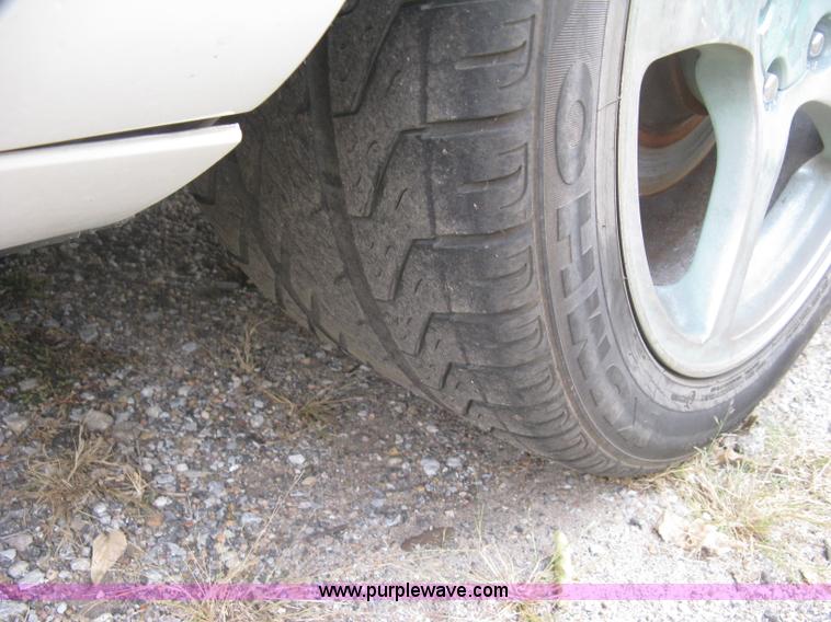 image for item L6368 1989 Chevrolet Corvette convertible