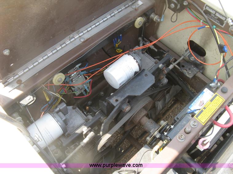 image for item L6372 Grasshopper 718K ZTR lawn mower