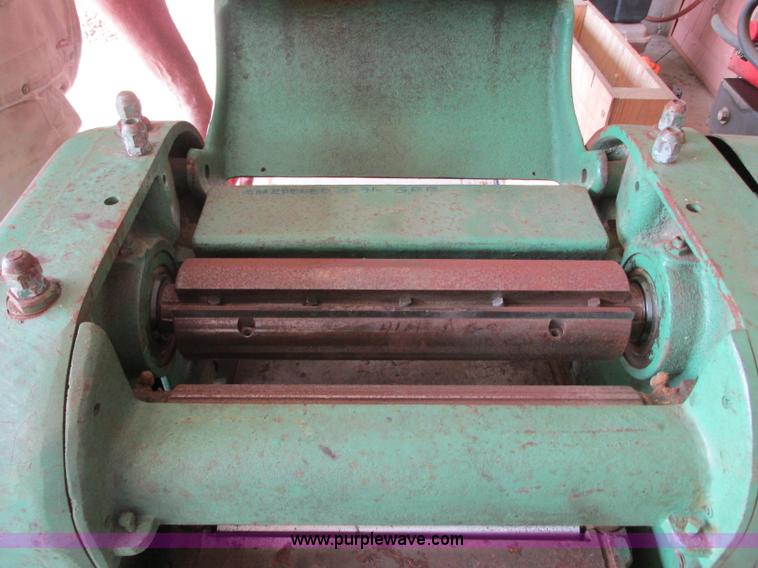 image for item R9097 Powermatic 100 wood planer