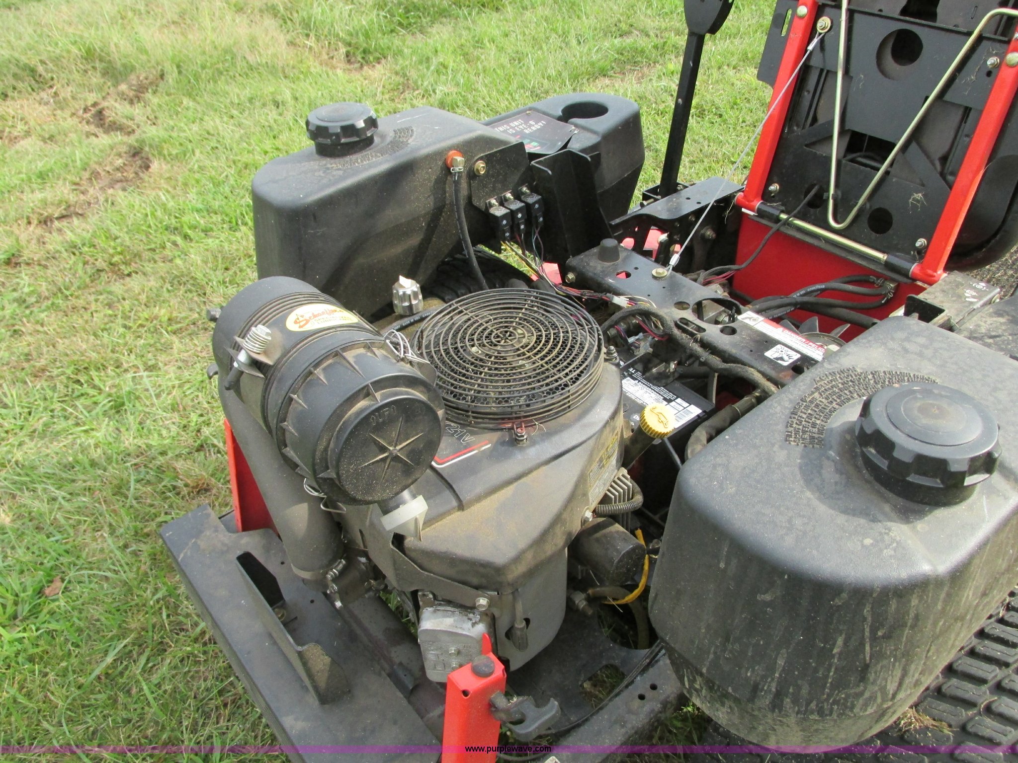 2005 Gravely 260Z ZTR lawn mower in Belton, MO Item K9433 sold