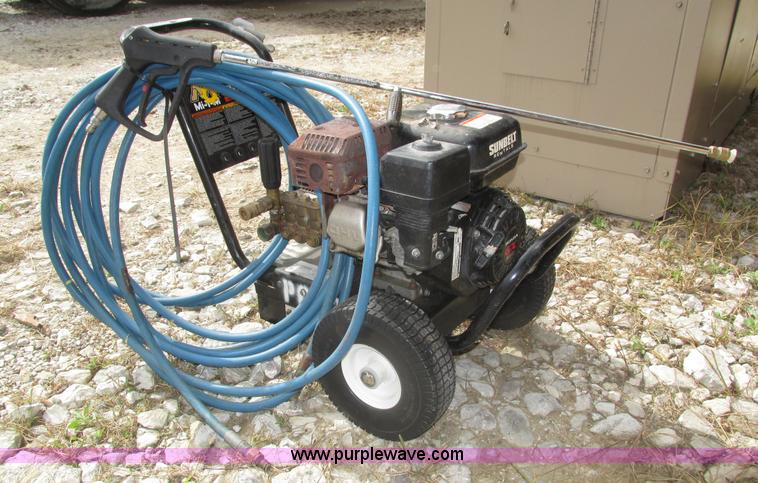 image for item AV9083 Mi-T-M JP-2403-0MHB pressure washer