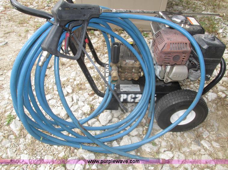 image for item AV9083 Mi-T-M JP-2403-0MHB pressure washer