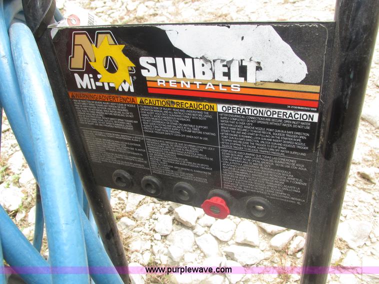 image for item AV9083 Mi-T-M JP-2403-0MHB pressure washer