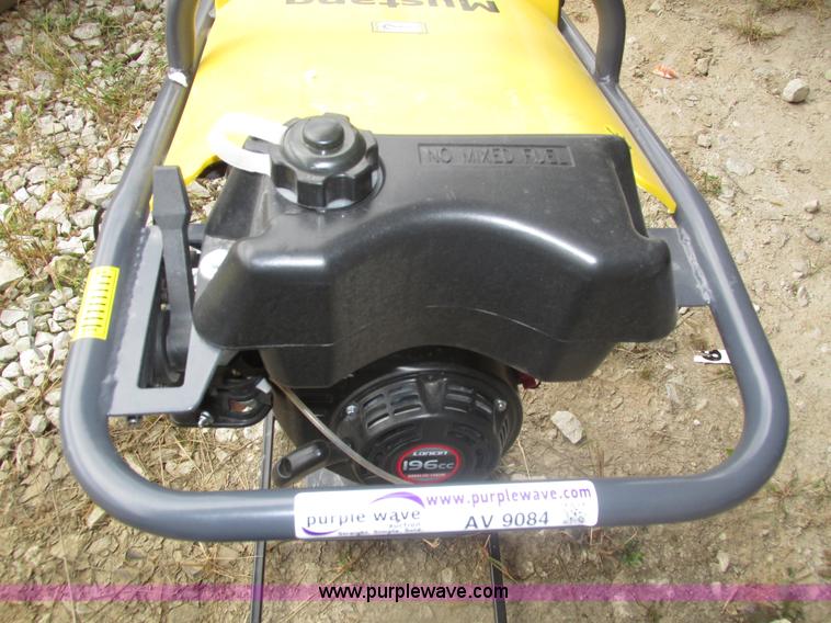 image for item AV9084 Mustang ML-80S jumping jack compactor