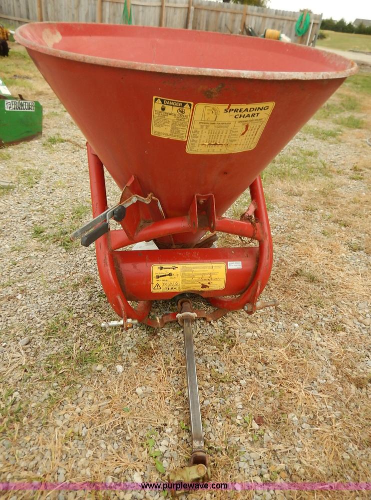 image for item BH9849 Cosmo 500 fertilizer spreader