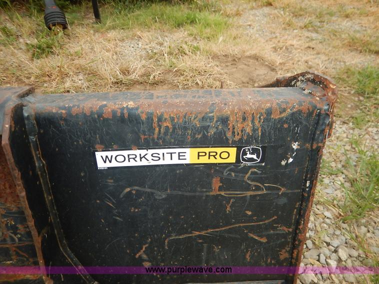 image for item BH9853 John Deere Worksite Pro 72 skid steer bucket