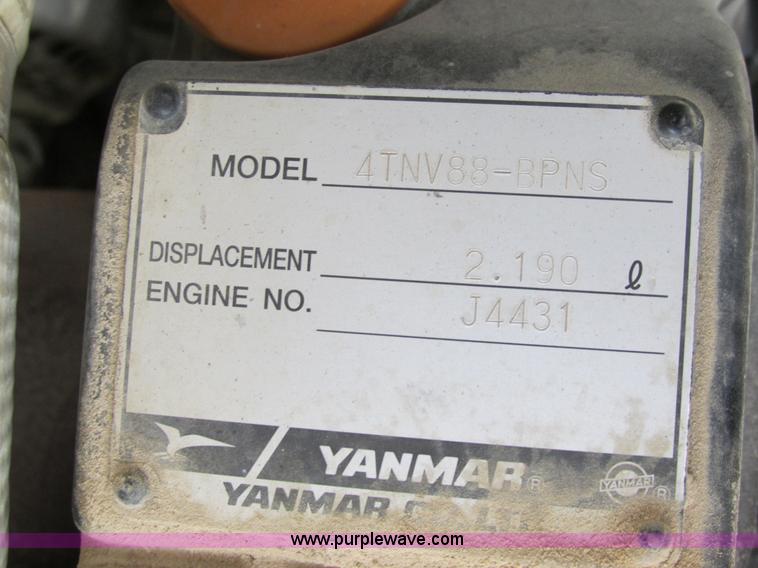 image for item BS9003 Gehl G503Z-RD mini excavator