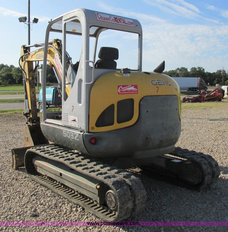 image for item BS9004 Gehl G503Z-RD mini excavator