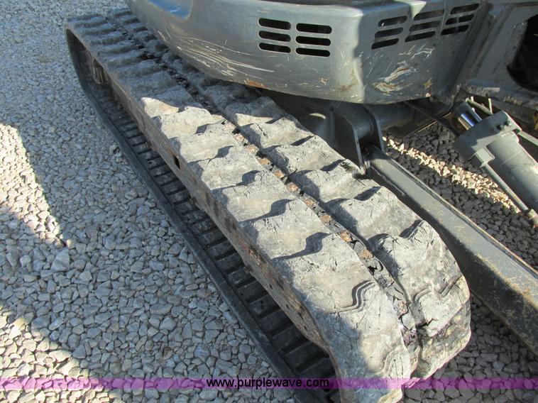 image for item BS9004 Gehl G503Z-RD mini excavator