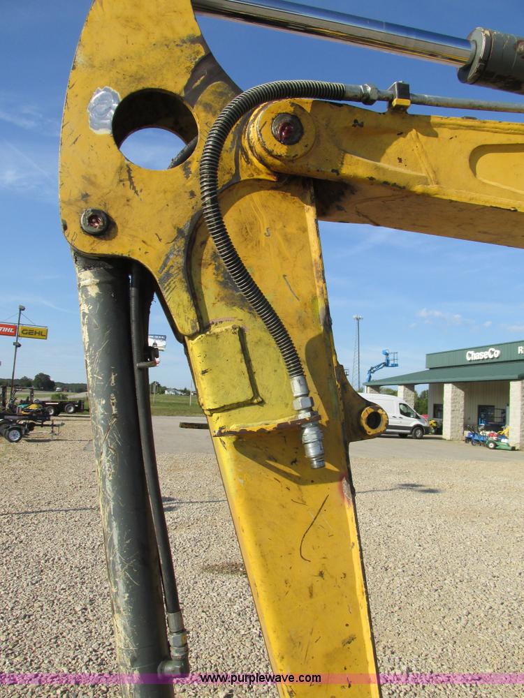 image for item BS9004 Gehl G503Z-RD mini excavator