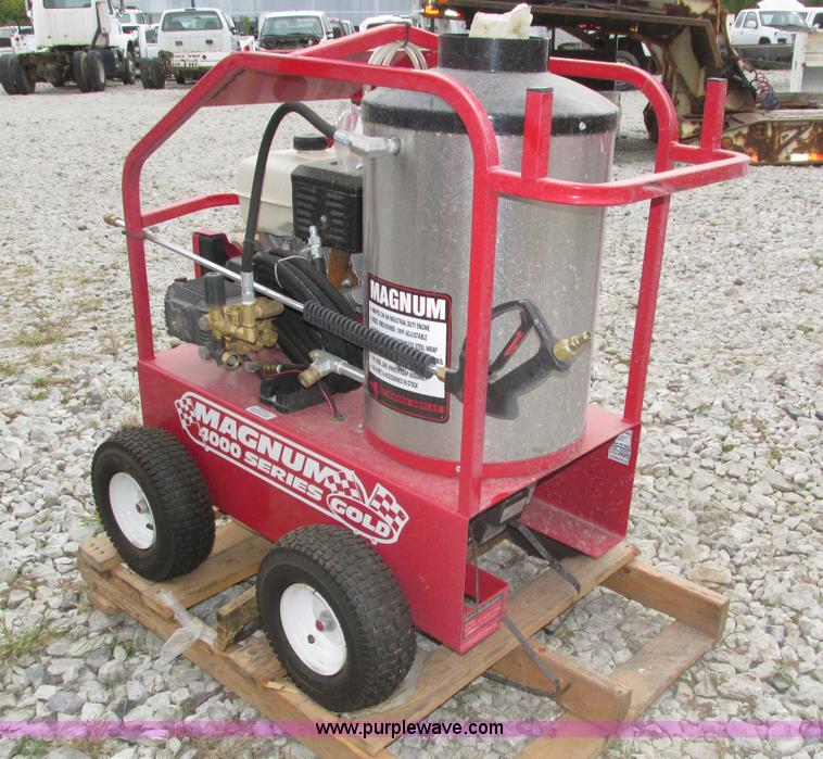 image for item H1136 2015 Easy-Kleen RB5050HR Magnum hot water pressure washer