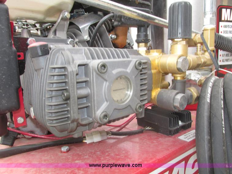 image for item H1136 2015 Easy-Kleen RB5050HR Magnum hot water pressure washer