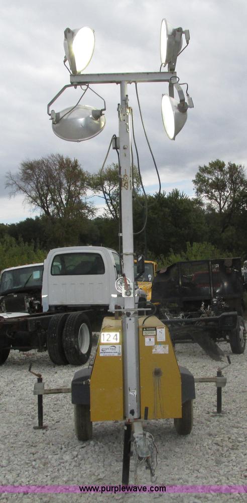 image for item H1137 2010 Allmand SHO-HD Nite-Lite Pro light tower