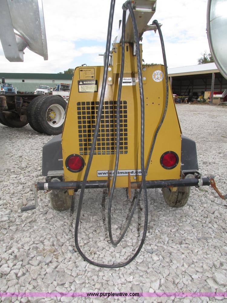 image for item H1137 2010 Allmand SHO-HD Nite-Lite Pro light tower