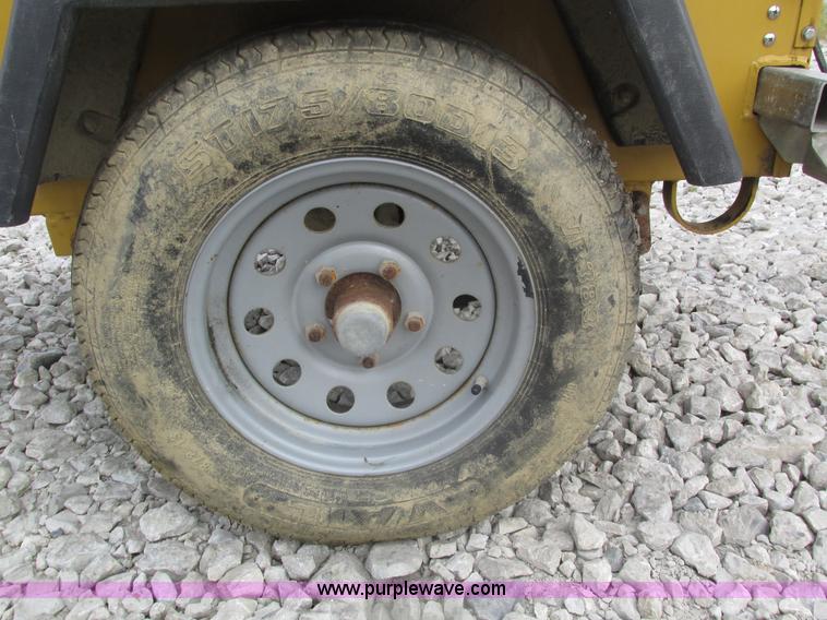 image for item H1137 2010 Allmand SHO-HD Nite-Lite Pro light tower