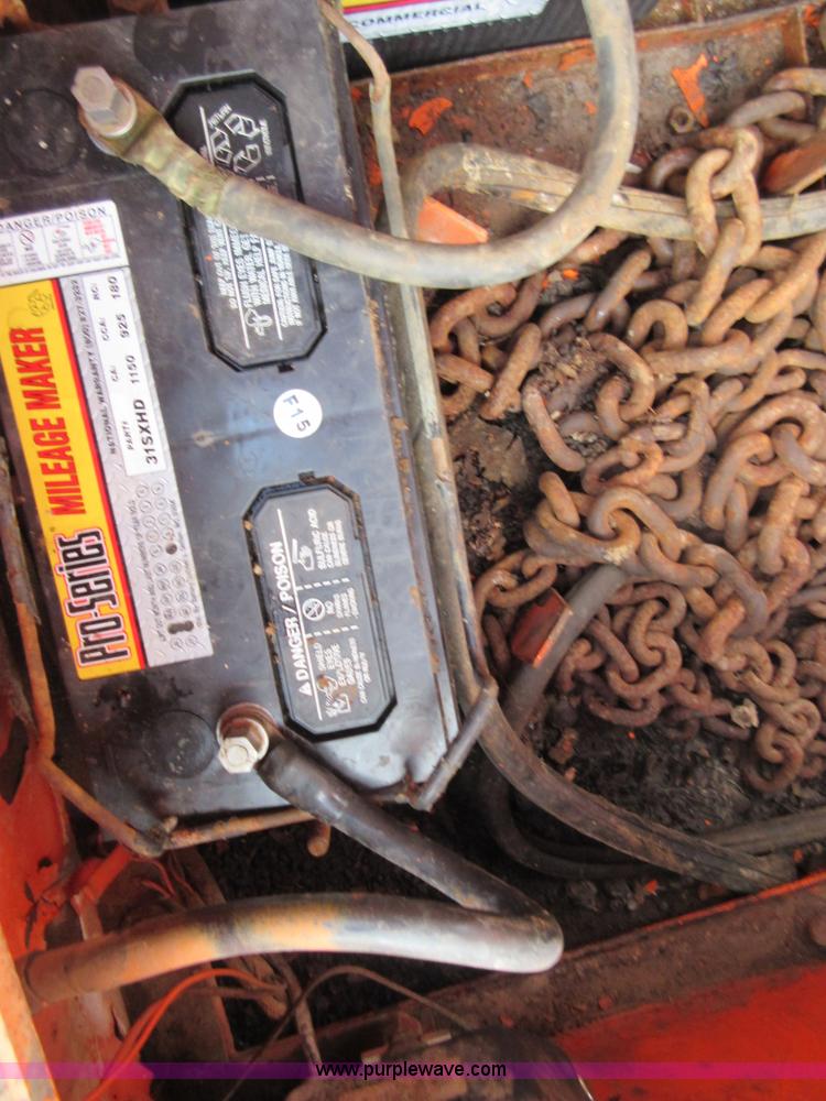 image for item I1976 1996 Daewoo DH130-2 excavator