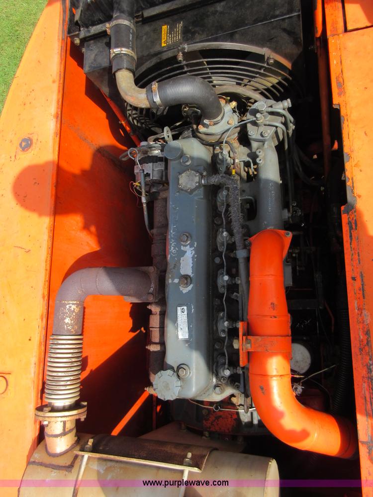 image for item I1976 1996 Daewoo DH130-2 excavator