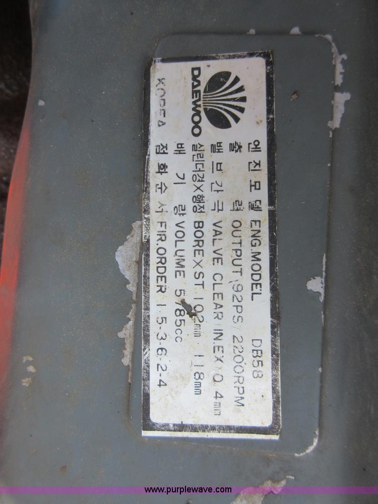 image for item I1976 1996 Daewoo DH130-2 excavator