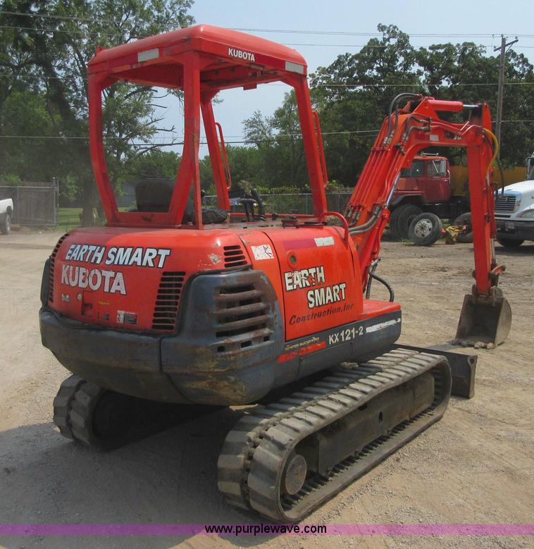 image for item I2001 1998 Kubota KX121-2 compact excavator
