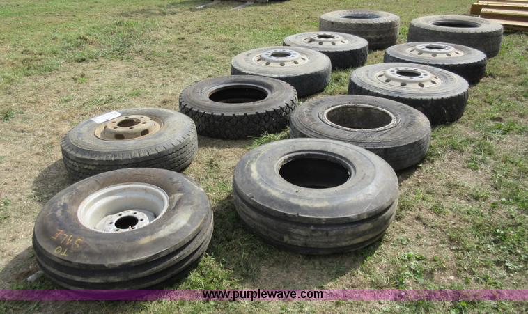 image for item I6465 (11) tires