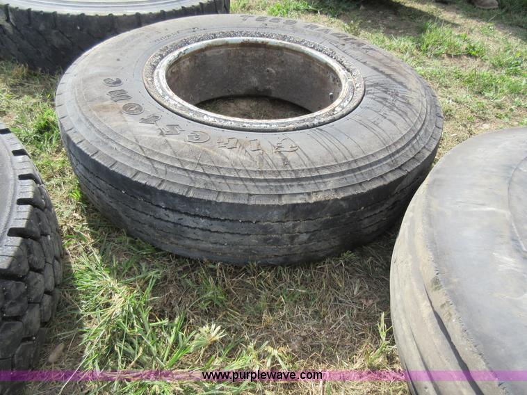 image for item I6465 (11) tires