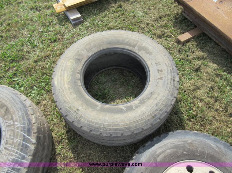 image for item I6465 (11) tires