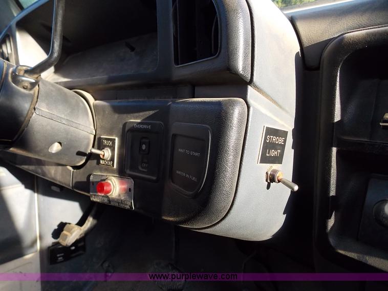 image for item J2703 1991 Ford F450 Super Duty bucket truck