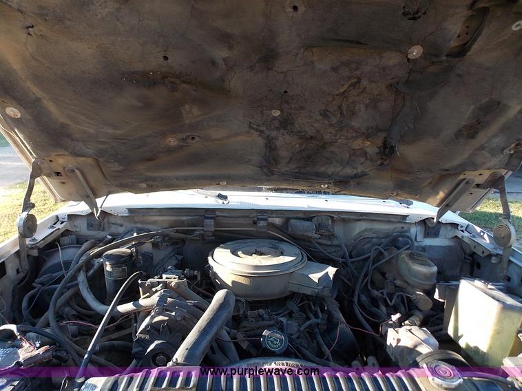 image for item J2703 1991 Ford F450 Super Duty bucket truck