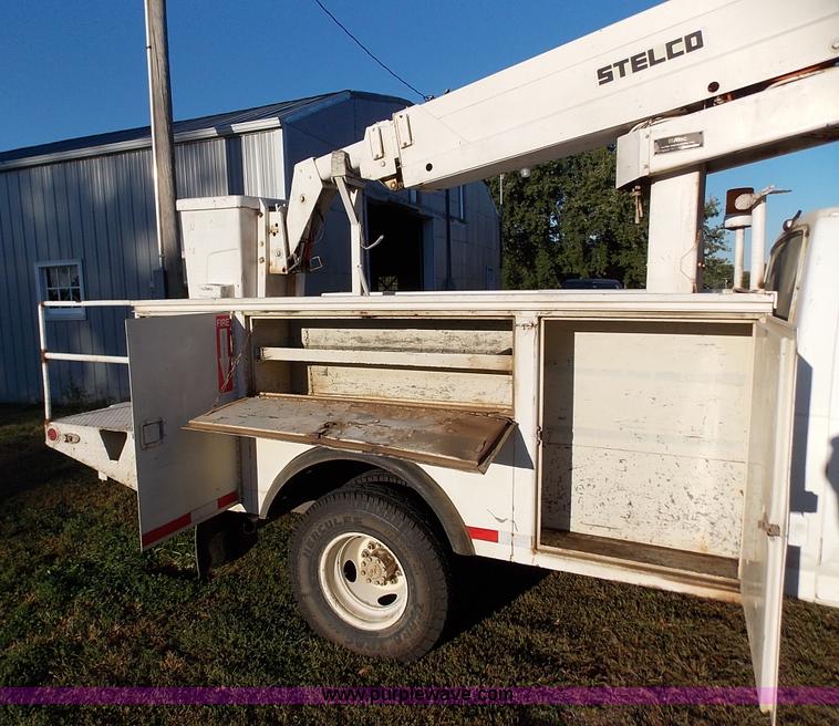 image for item J2703 1991 Ford F450 Super Duty bucket truck
