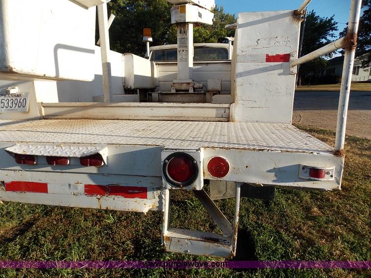 image for item J2703 1991 Ford F450 Super Duty bucket truck