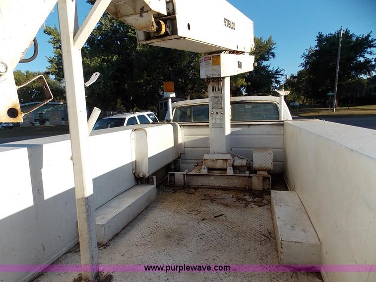 image for item J2703 1991 Ford F450 Super Duty bucket truck