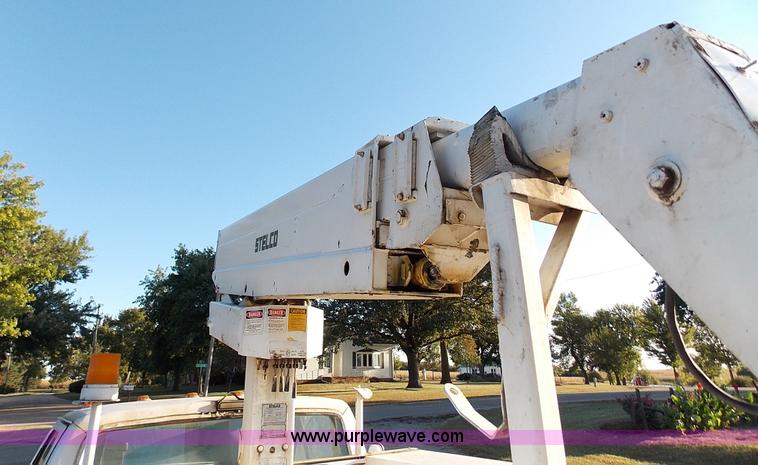 image for item J2703 1991 Ford F450 Super Duty bucket truck