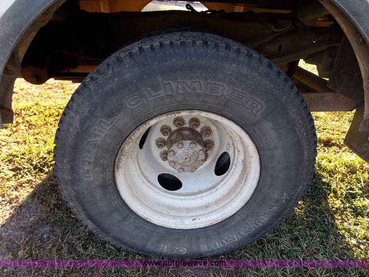 image for item J2703 1991 Ford F450 Super Duty bucket truck