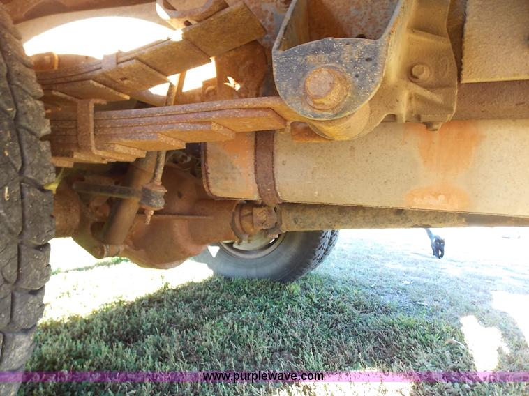 image for item J2703 1991 Ford F450 Super Duty bucket truck