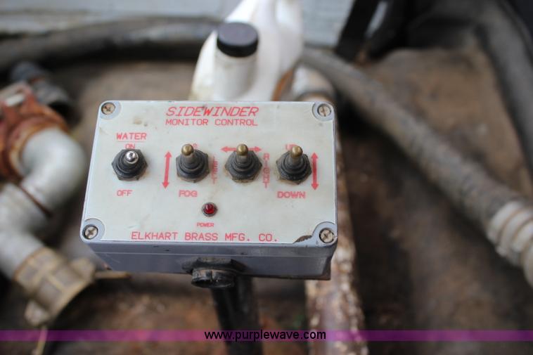 image for item J3624 1991 Ford F800 water truck