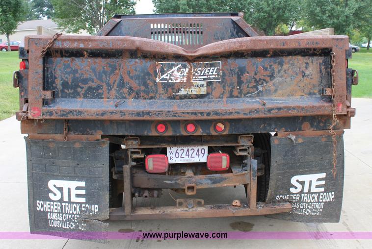 image for item J3628 1997 Ford F450 Super Duty dump flatbed truck