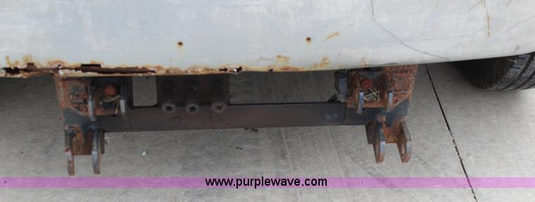 image for item J3628 1997 Ford F450 Super Duty dump flatbed truck