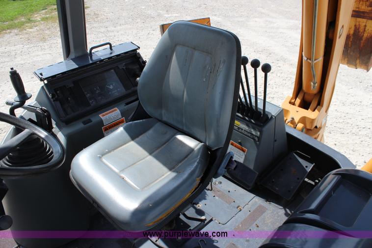 image for item J3721 1998 Case 580L backhoe