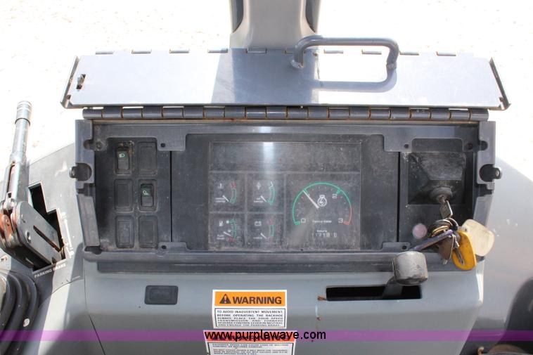 image for item J3721 1998 Case 580L backhoe